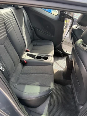Hyundai Veloster  1.6 GDi Tech Pack, снимка 10