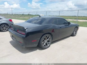 Dodge Challenger 5.7L V-8 VVT, 372HP Rear Wheel Drive, снимка 8