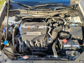 Honda Accord 2.4i-VTEC Facelift Navi * TUV 11.2026, снимка 10