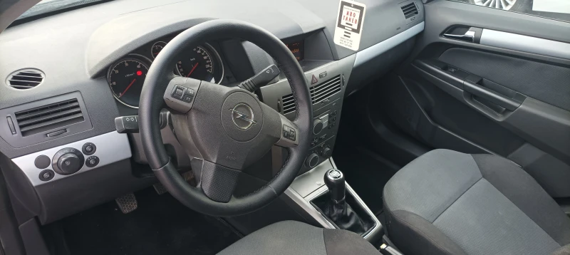 Opel Astra 1.3 CDTI 6 СКОРОСТИ, снимка 8 - Автомобили и джипове - 48226856