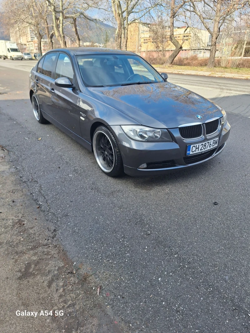 BMW 320, снимка 1 - Автомобили и джипове - 48702610