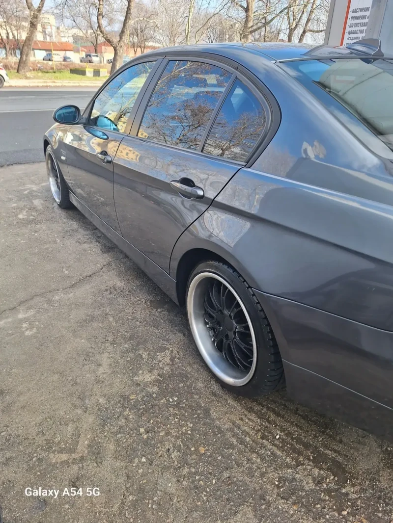 BMW 320, снимка 3 - Автомобили и джипове - 48702610