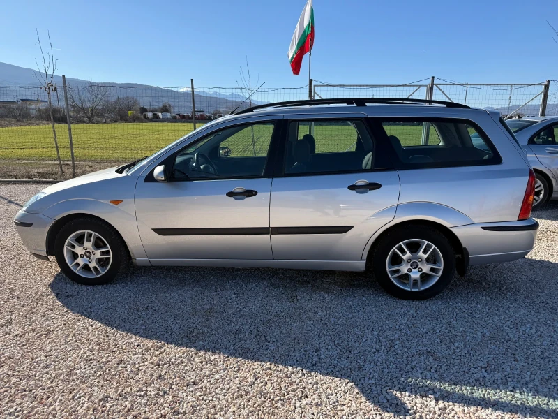 Ford Focus 1.6i 16v. Климатроник!!!, снимка 5 - Автомобили и джипове - 49388464