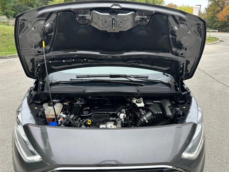 Ford Tourneo Connect Grand* 1.5D* Automatic* KeyLess Go* Navi* 6+ 1, снимка 9 - Автомобили и джипове - 52336236