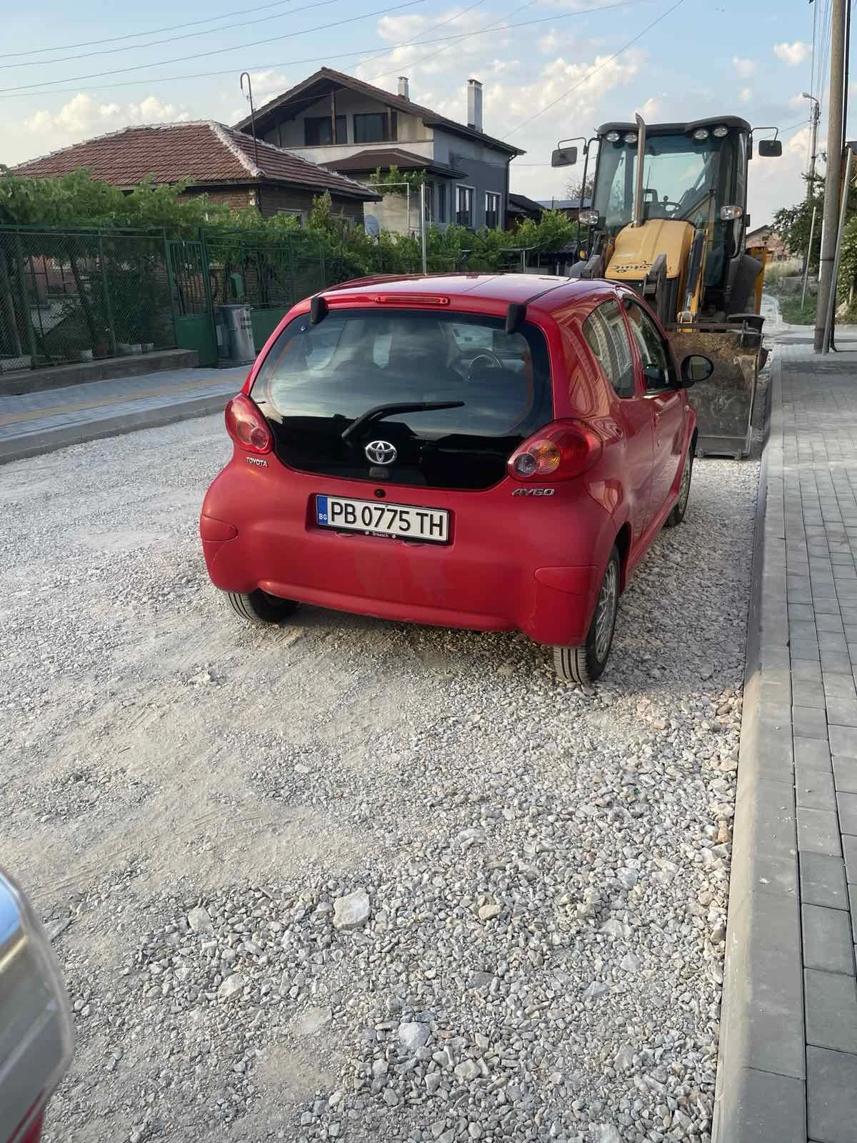 Toyota Aygo 1.0 - изображение 3