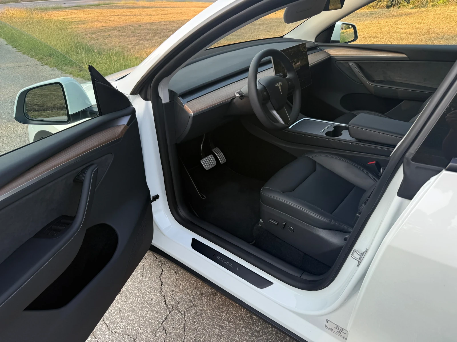 Tesla Model Y Performance AWD ГАРАНЦИЯ - изображение 5