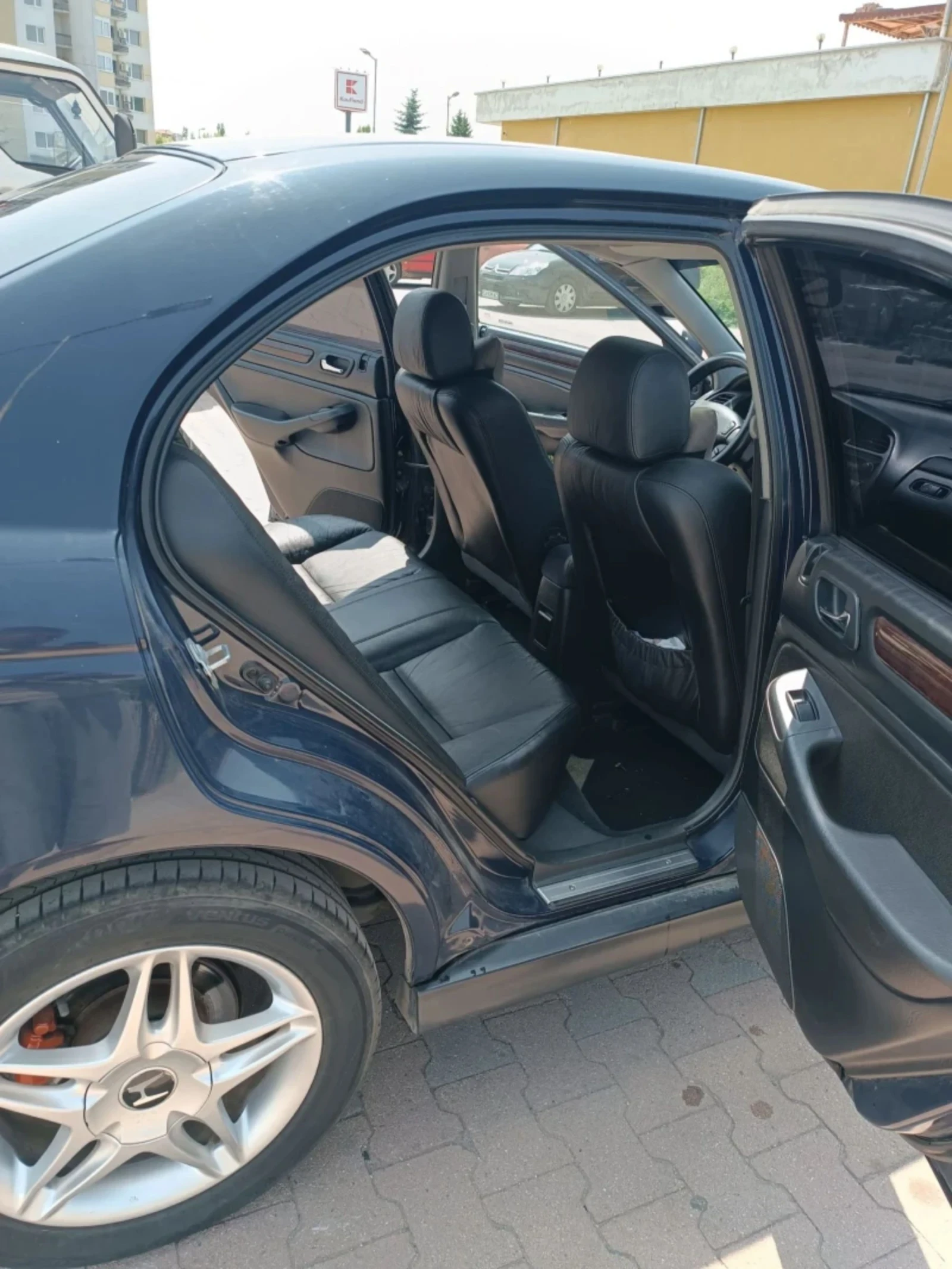 Honda Accord 2.0 iES - изображение 10