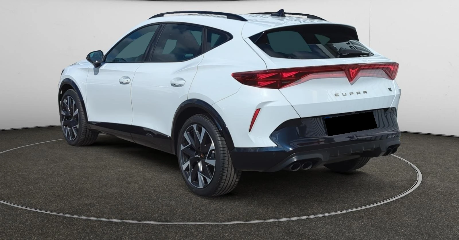 Cupra Formentor VZ* FACE* 4x4* PANO* DISTR* KEYLESS* CAMERA* CARPL - изображение 2
