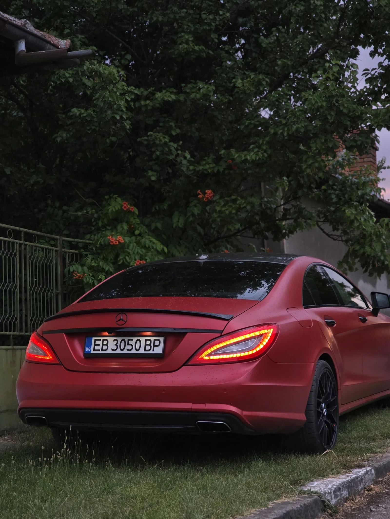 Mercedes-Benz CLS 550 Mercedes CLS550 4.7 Bi-turbo - изображение 9