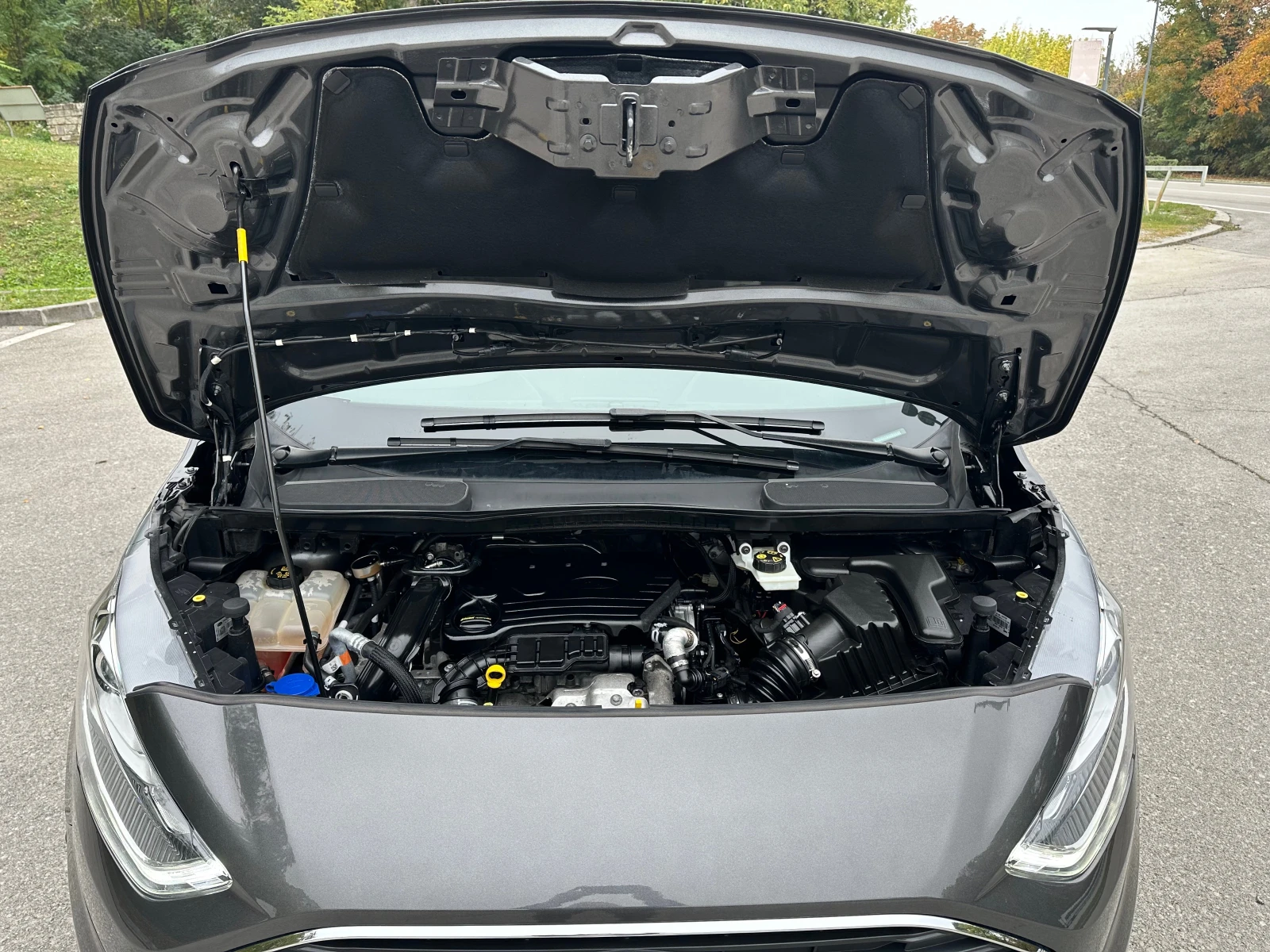 Ford Tourneo Connect Grand* 1.5D* Automatic* KeyLess Go* Navi* 6+ 1 - изображение 9