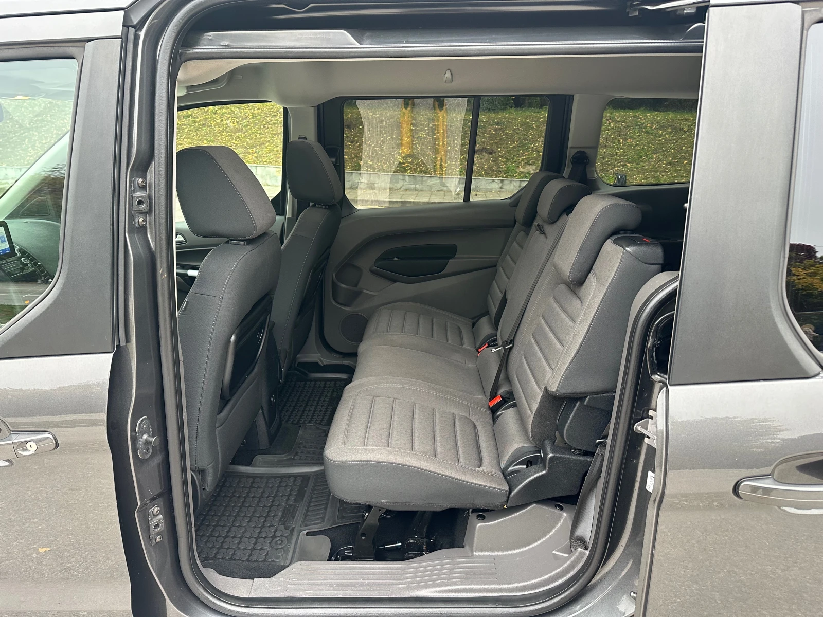 Ford Tourneo Connect Grand* 1.5D* Automatic* KeyLess Go* Navi* 6+ 1 | Mobile.bg   11