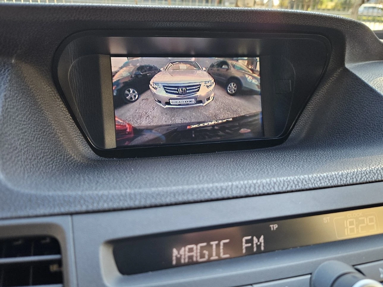 Honda Accord 2.4i-VTEC Facelift Navi * TUV 11.2026 | Mobile.bg � ����������� 12