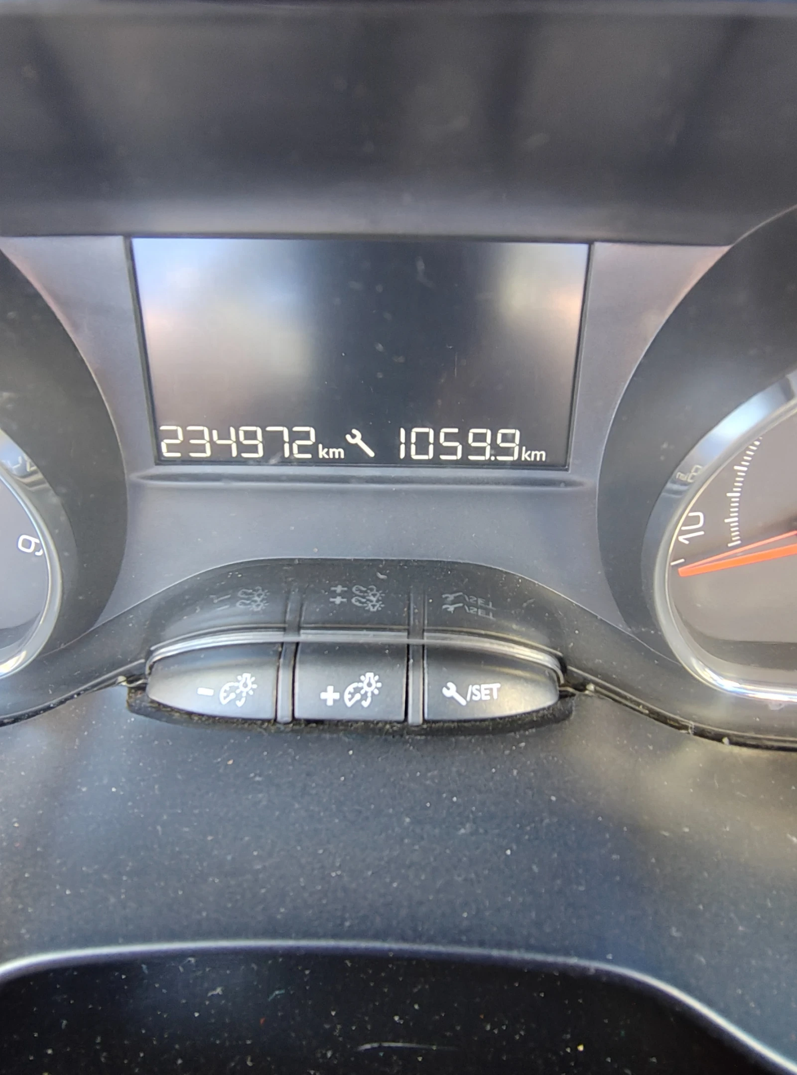 Peugeot 208 | Mobile.bg � ����������� 3