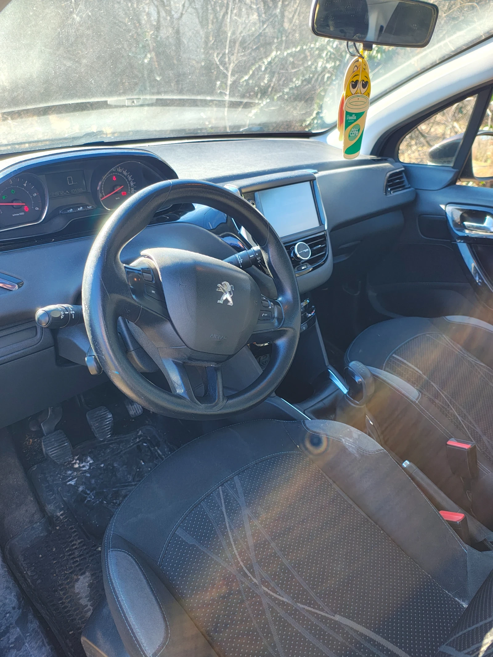 Peugeot 208 | Mobile.bg � ����������� 6