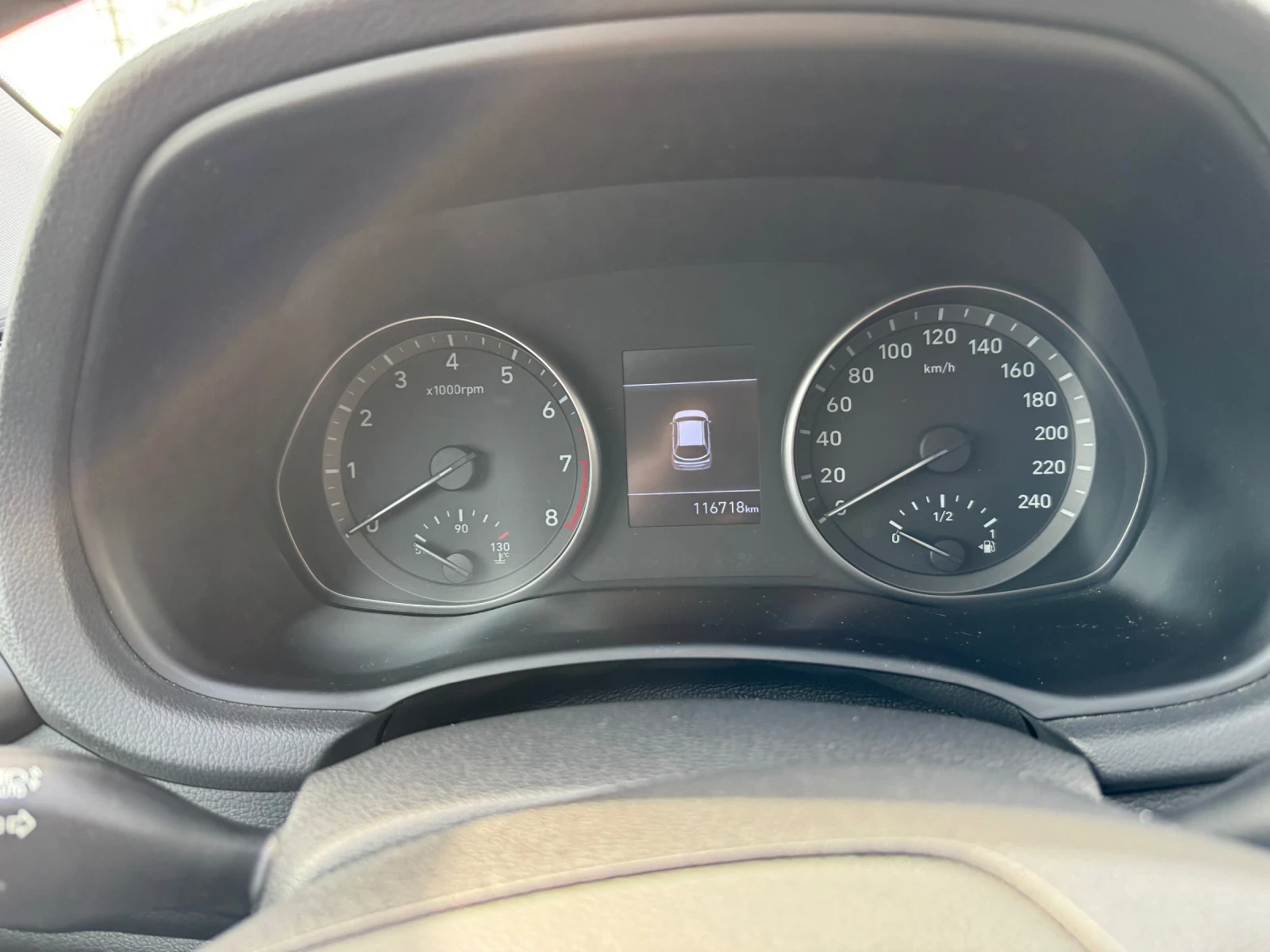 Hyundai I30 1.4 MPI Газ, снимка 11 - Автомобили и джипове - 53742265