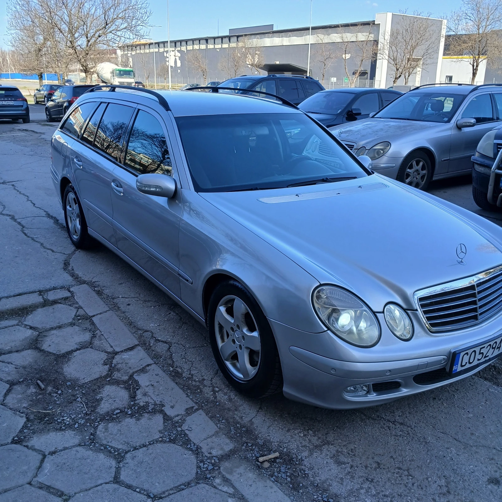 Mercedes-Benz E 220 АВТОМАТИК , снимка 10 - Автомобили и джипове - 53887574