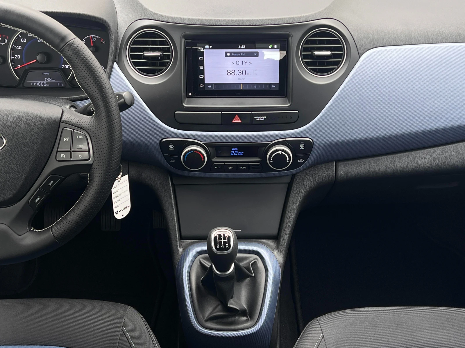 Hyundai I10 1.0i EURO5 НАПЪЛНО ОБСЛУЖЕН, снимка 9 - Автомобили и джипове - 54045503