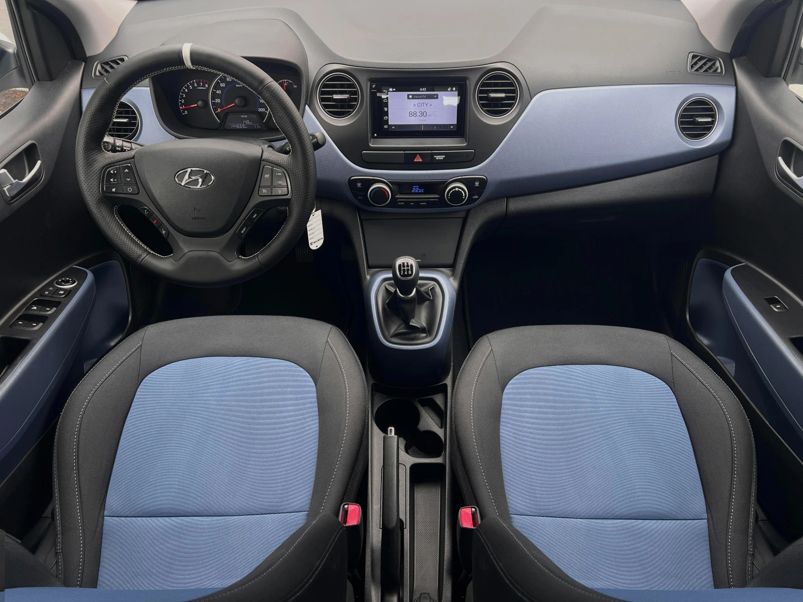 Hyundai I10 1.0i EURO5 НАПЪЛНО ОБСЛУЖЕН, снимка 7 - Автомобили и джипове - 54045503