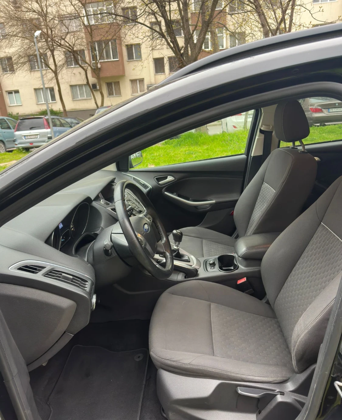 Ford Focus 2.0TDCI 140к.с./Парктроник/Авт.Паркиране/Клима, снимка 12 - Автомобили и джипове - 54169317