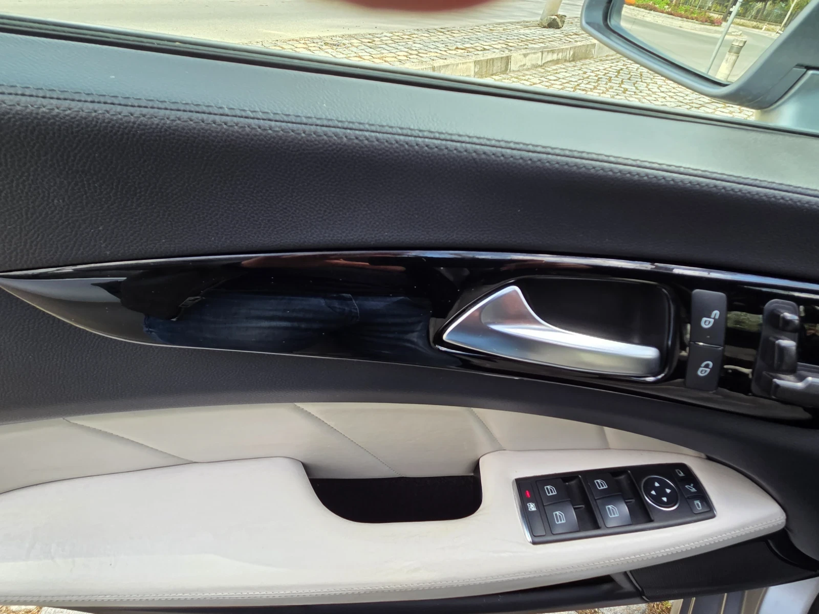 Mercedes-Benz CLS 350, снимка 10 - Автомобили и джипове - 54244857