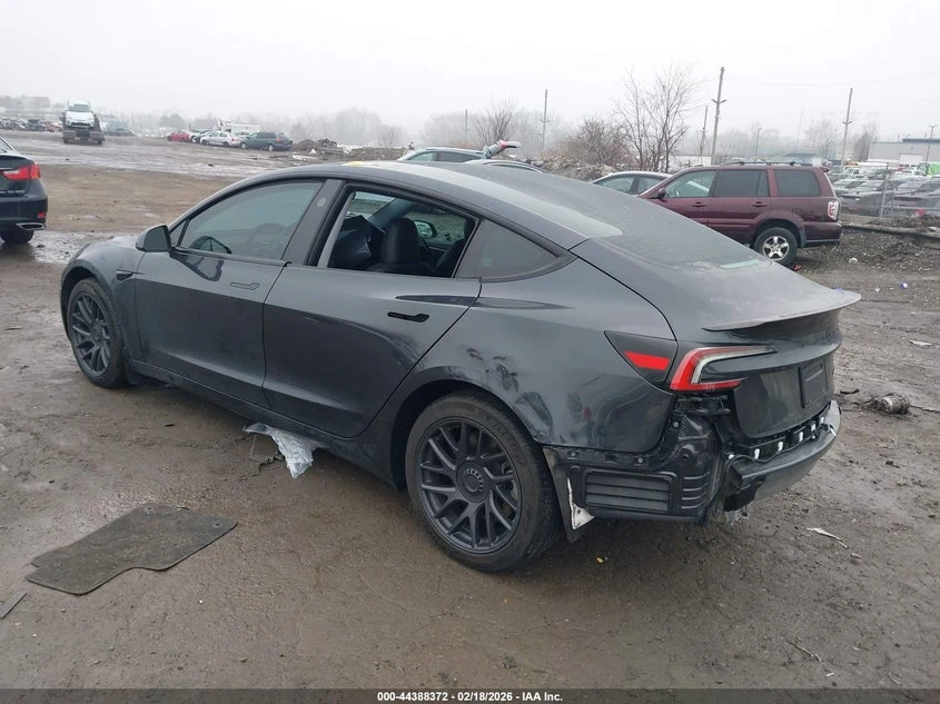 Tesla Model 3 Long Range AWD, снимка 3 - Автомобили и джипове - 54324142