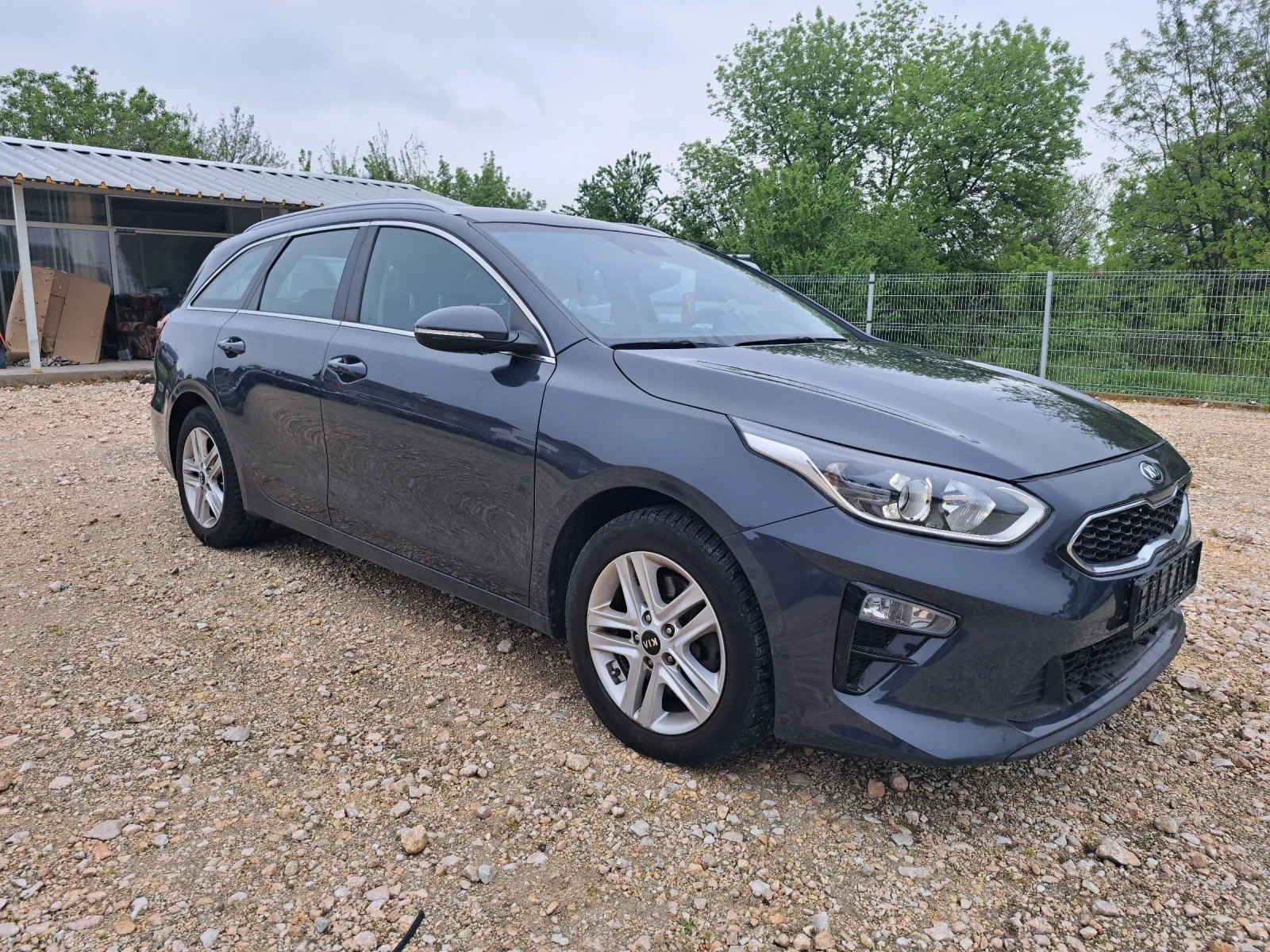 Kia Ceed 1.6grdi/140000 км