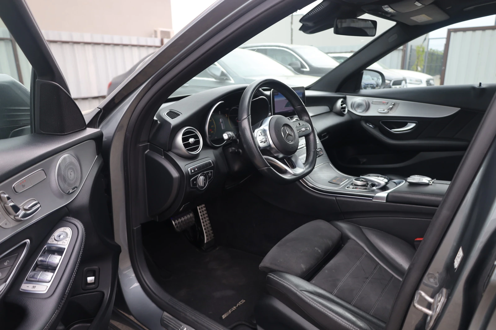 Mercedes-Benz C 220 d AMG 360 Digital PANO BURM ILS KeyGO Memory iCar | Mobile.bg � ����������� 11
