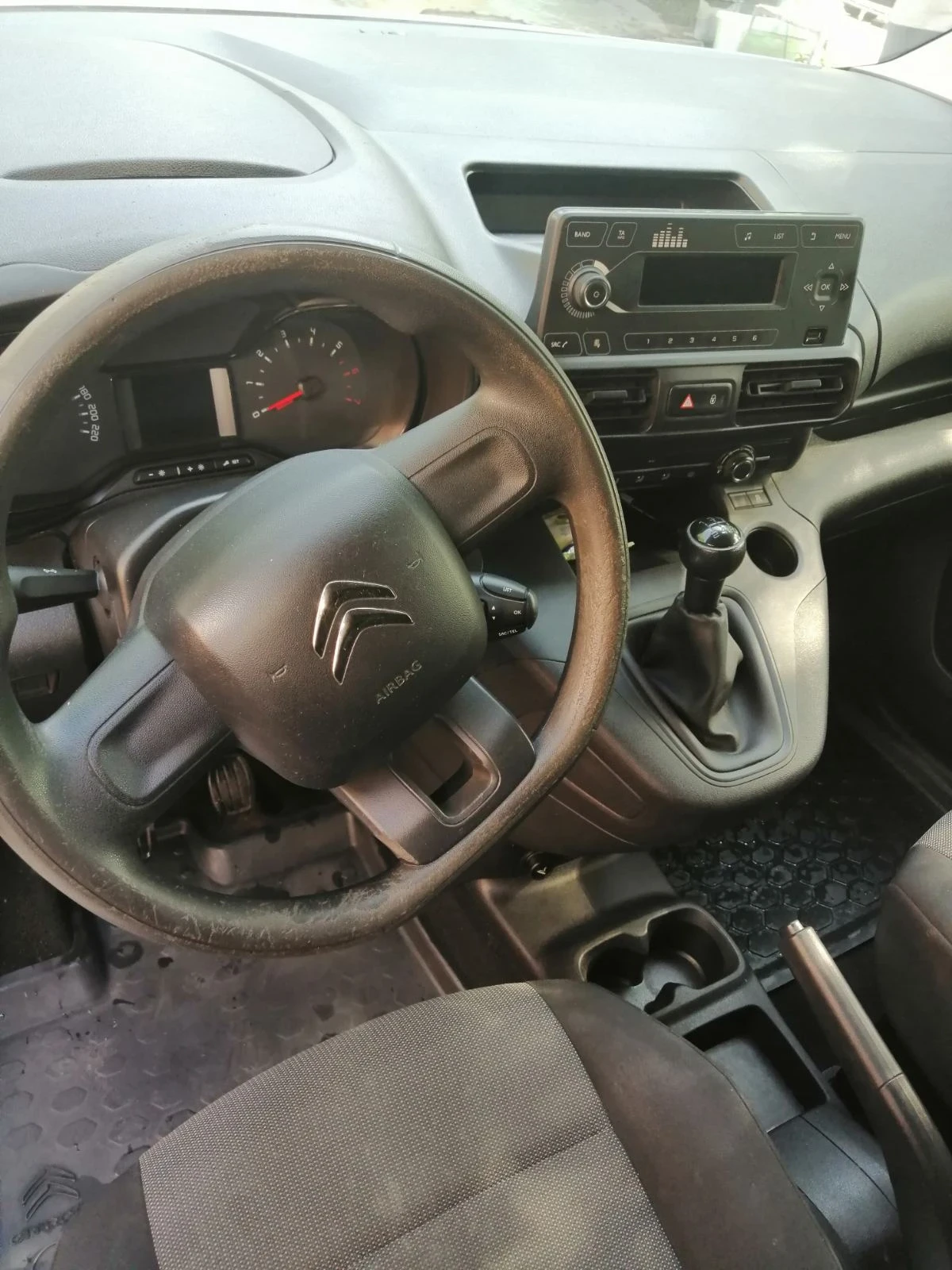 Citroen Berlingo, снимка 8 - Автомобили и джипове - 54650006