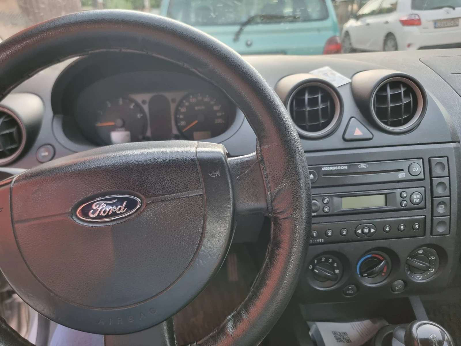 Ford Fiesta, снимка 5 - Автомобили и джипове - 54857274