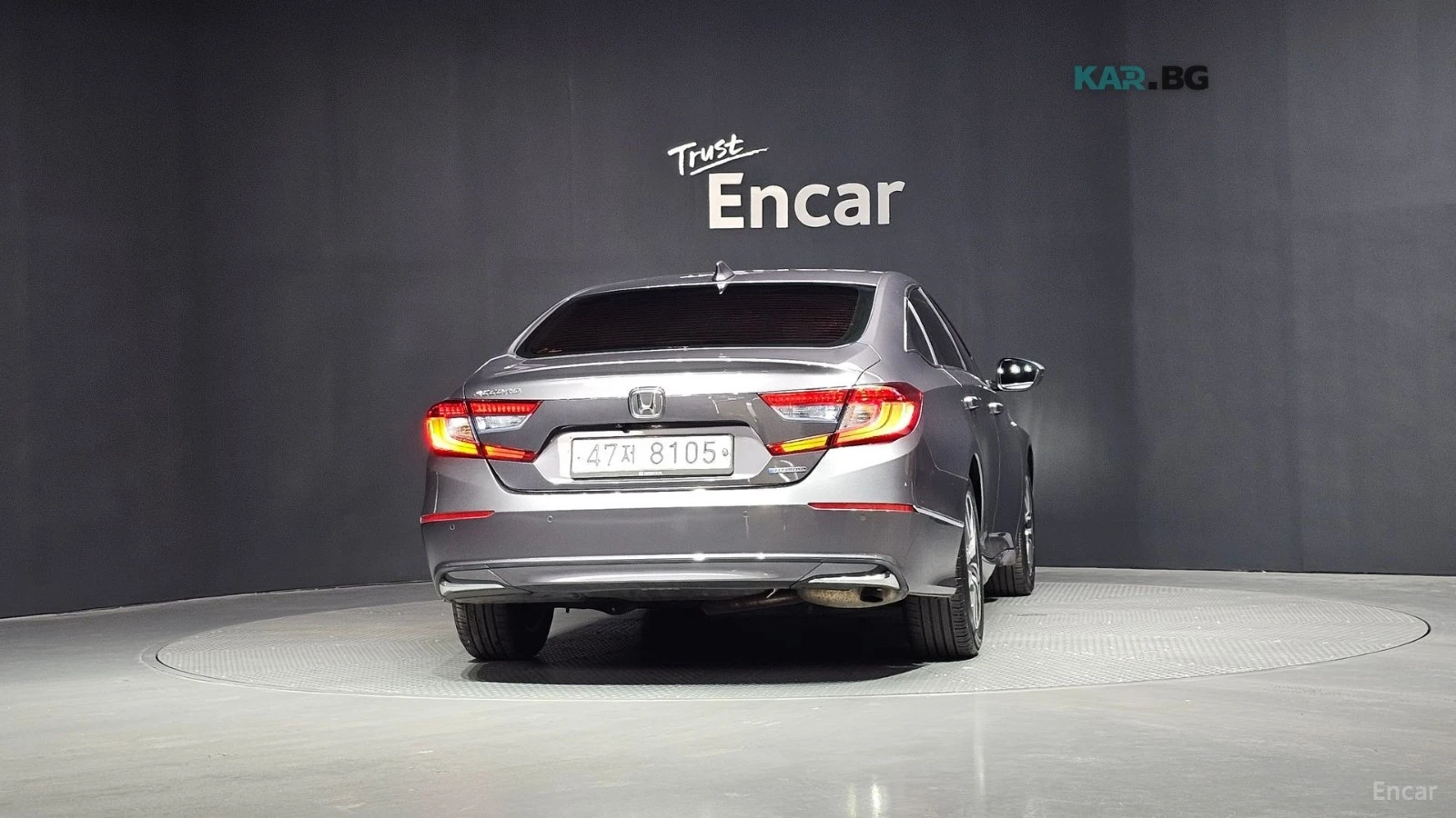Honda Accord * Hybrid* KEYLESS* Camera* , снимка 4 - Автомобили и джипове - 55036628