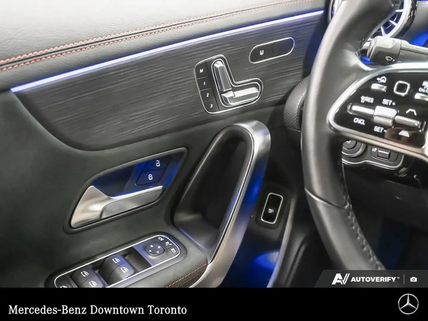Mercedes-Benz CLA 250 4MATIC/360CAMERA/SUNROOF/NIGHT-PKG, снимка 11 - Автомобили и джипове - 55407862