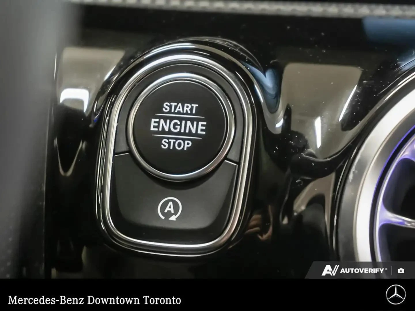 Mercedes-Benz CLA 250 4MATIC/360CAMERA/SUNROOF/NIGHT-PKG, снимка 10 - Автомобили и джипове - 55407862