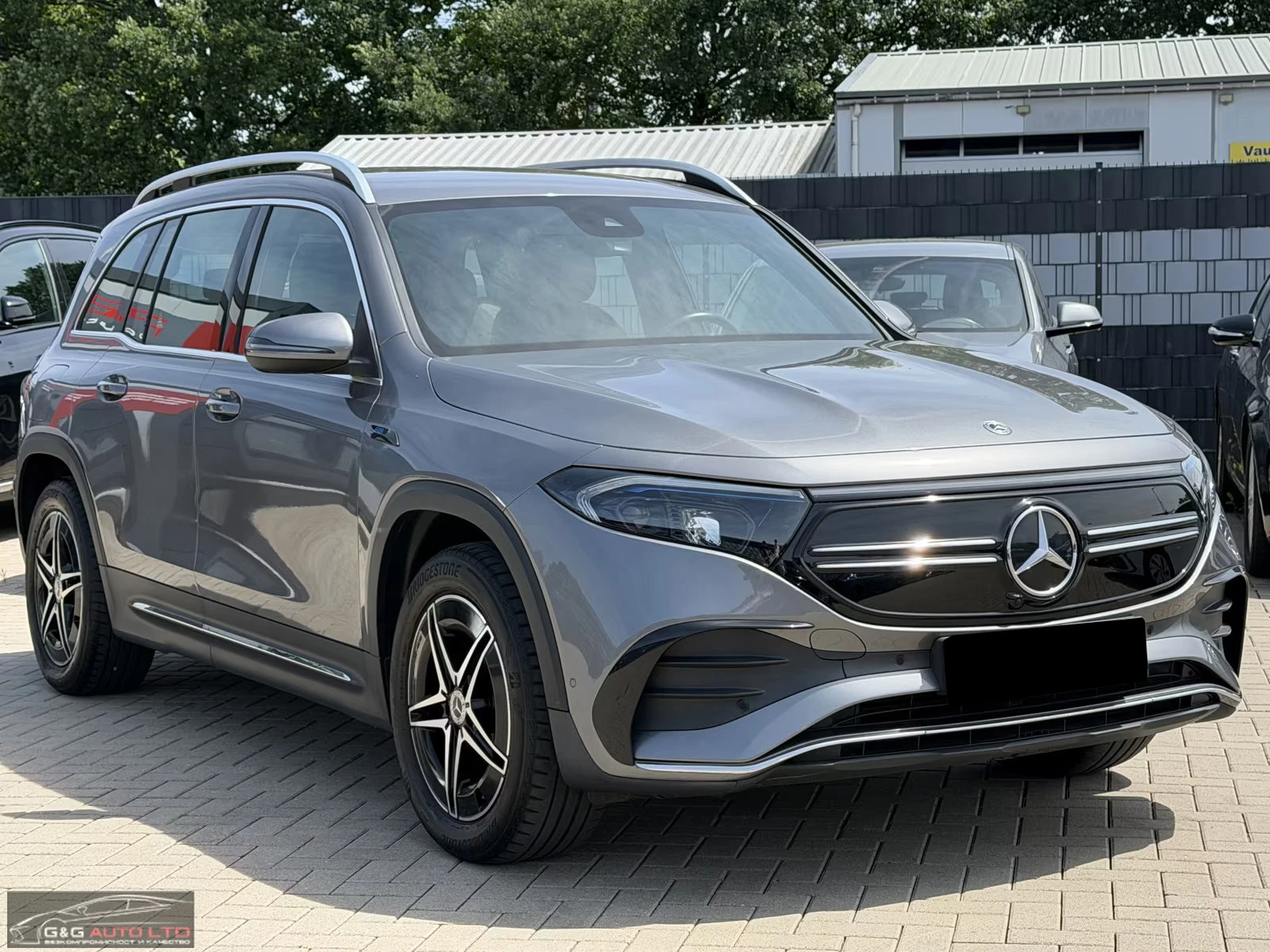 Mercedes-Benz EQB 300/AMG/228HP/4MATIC/СЕРТ/CAM/LED/NAVI/CPLAY/555q, снимка 6 - Автомобили и джипове - 55484826