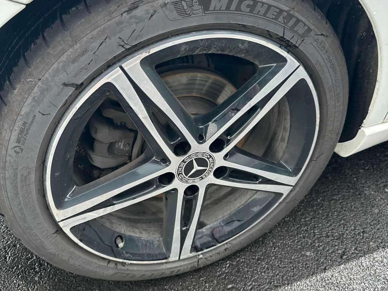 Mercedes-Benz A 250 4MATIC* DISTRONIC* ПОДГРЕВ* АВТОКРЕДИТ* , снимка 7 - Автомобили и джипове - 55539400