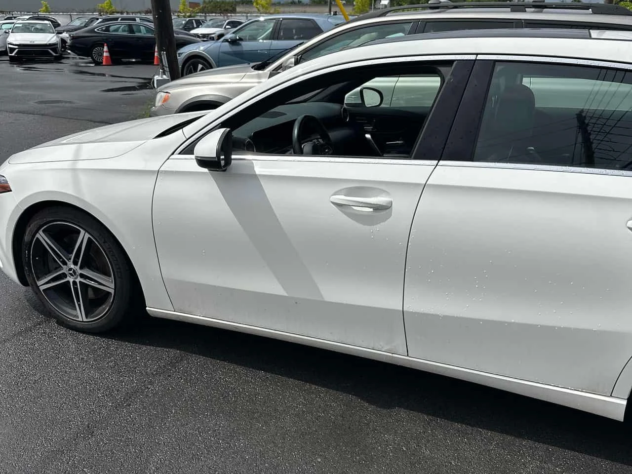 Mercedes-Benz A 250 4MATIC* DISTRONIC* ПОДГРЕВ* АВТОКРЕДИТ* , снимка 2 - Автомобили и джипове - 55539400