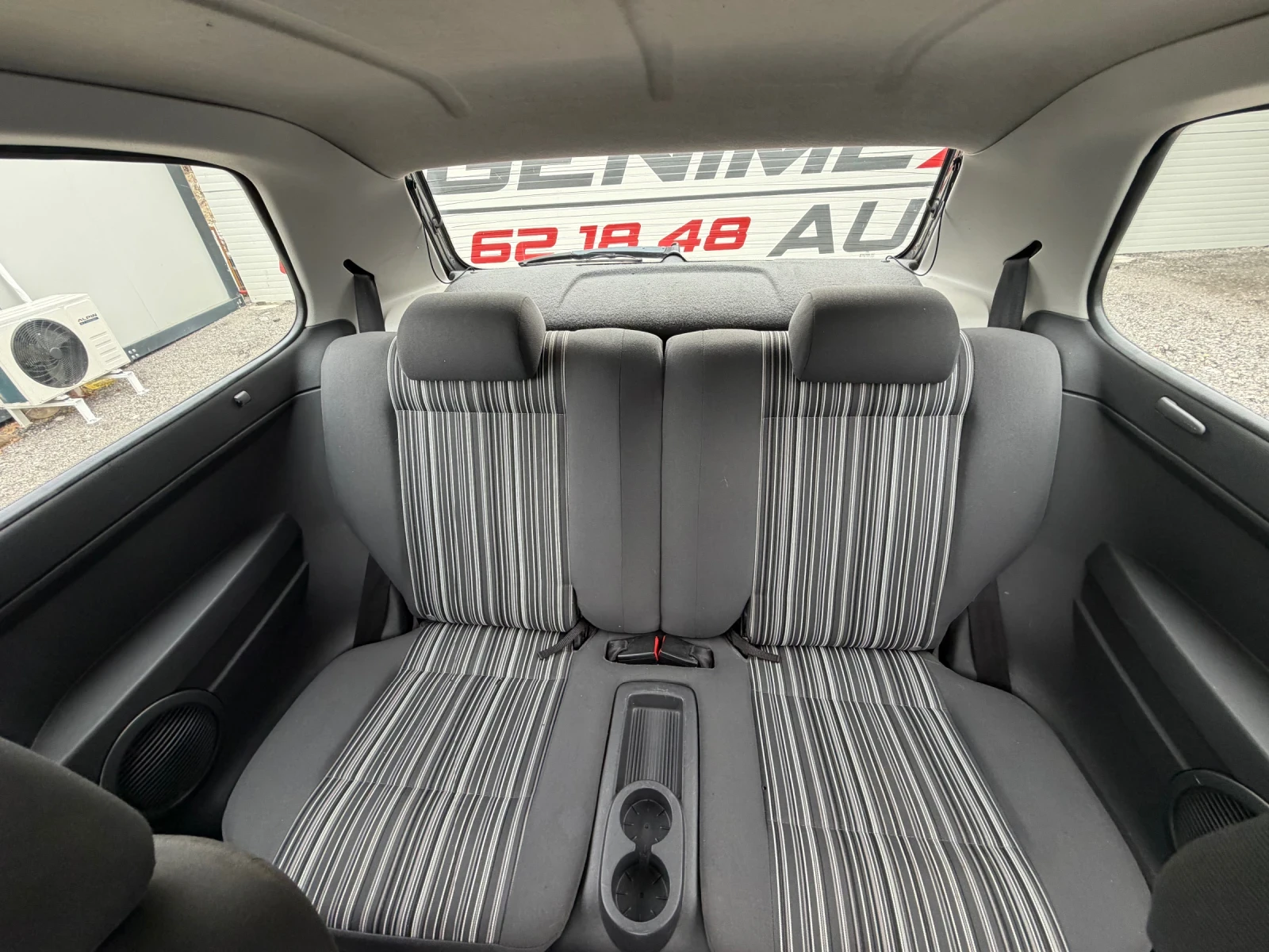 VW Fox 1.2* REALNI KM* , снимка 9 - Автомобили и джипове - 56270365