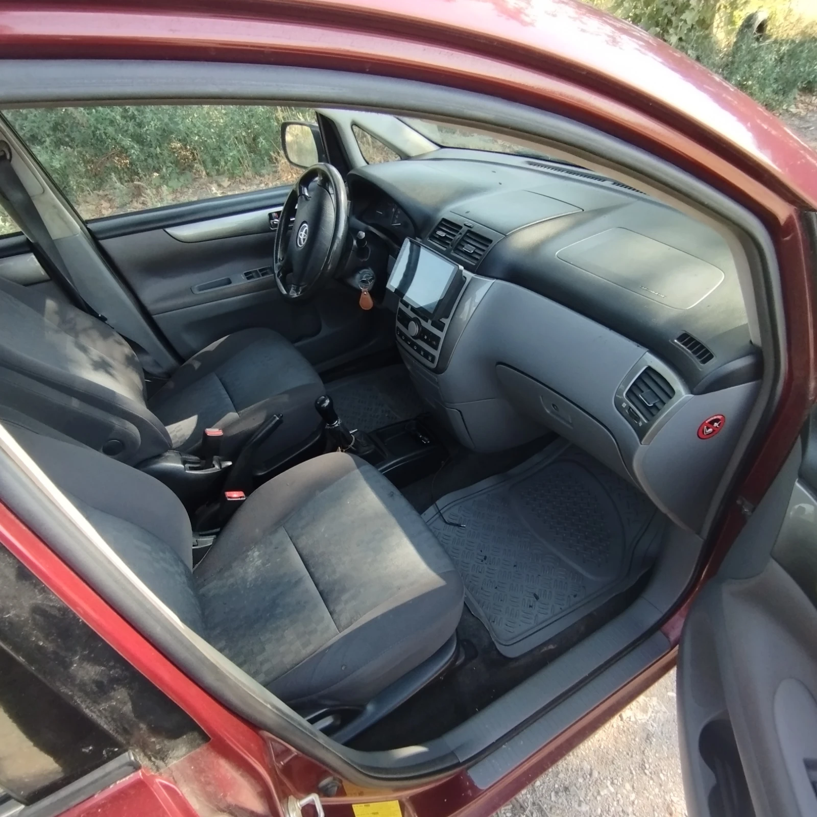Toyota Avensis verso D4D | Mobile.bg � ����������� 11