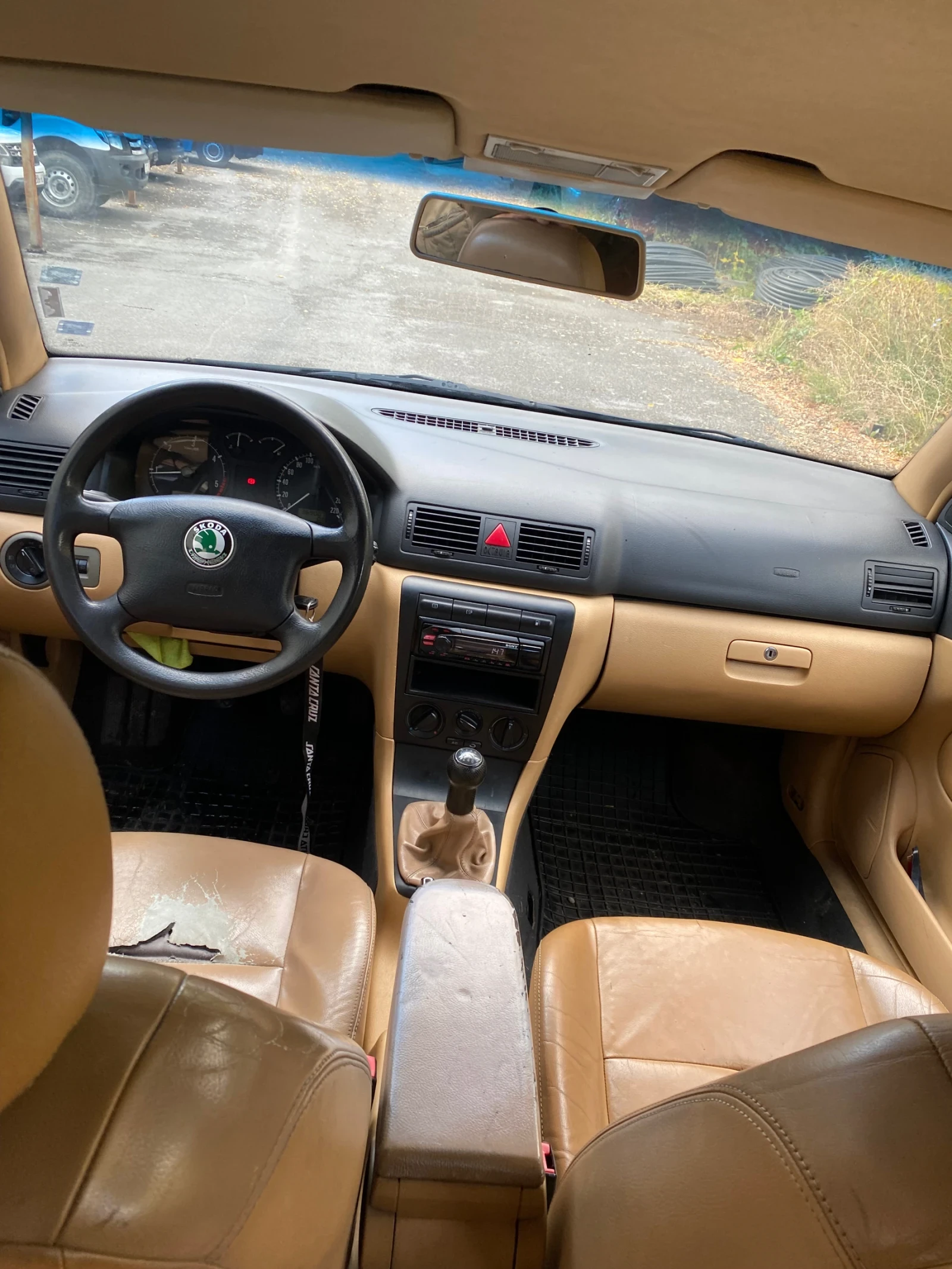Skoda Octavia Combi, снимка 8 - Автомобили и джипове - 56625755