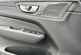 Volvo XC60 T8 AWD Black Edition = NEW = Гаранция, снимка 5