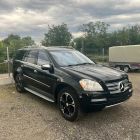 ������ Mercedes-Benz GL 550