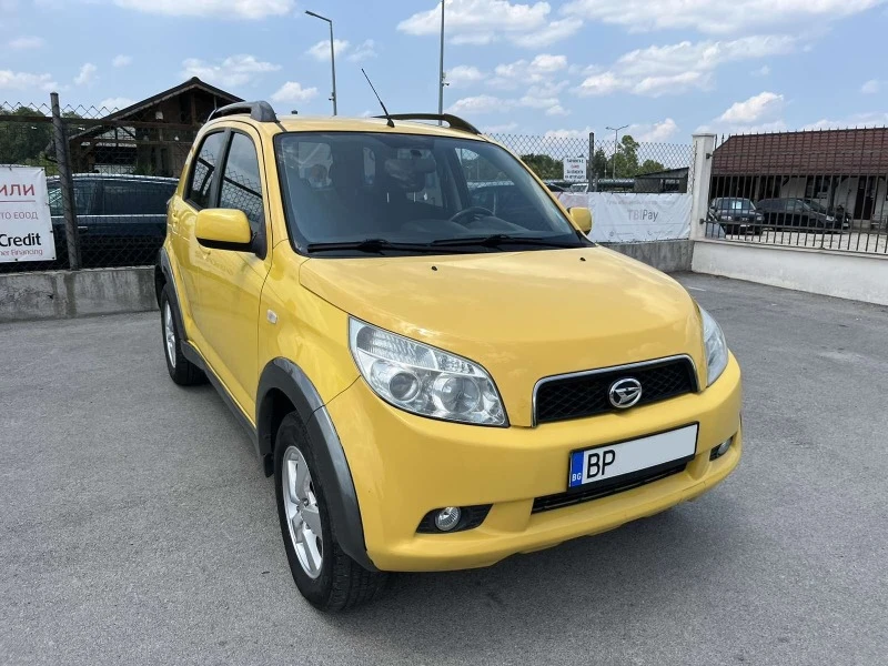 Daihatsu Terios 1.5I 105кс 4Х4 КЛИМАИК РЕГИСТРИРАН ОБСЛУЖЕН, снимка 3 - Автомобили и джипове - 46664274