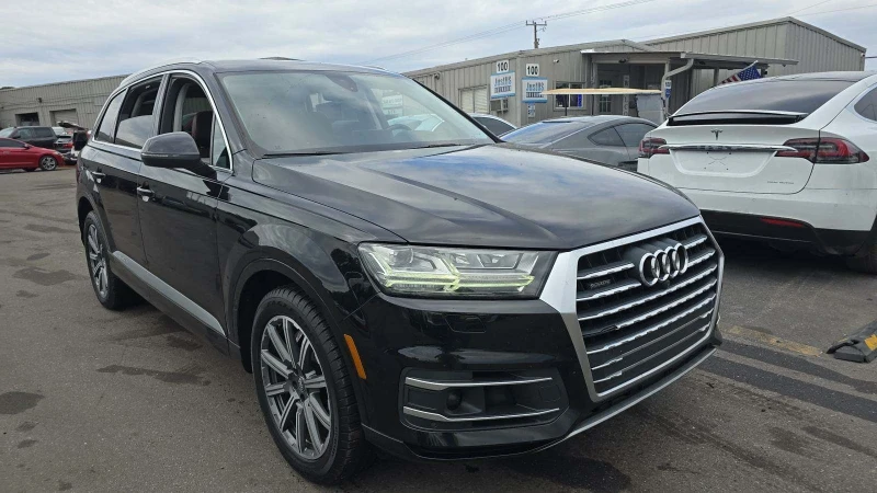 Audi Q7, снимка 2 - Автомобили и джипове - 48718968