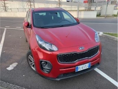 Kia Sportage (KATO НОВА), снимка 2 - Автомобили и джипове - 49537644