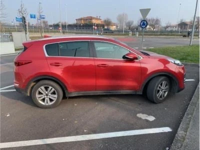 Kia Sportage (KATO НОВА), снимка 3 - Автомобили и джипове - 49537644