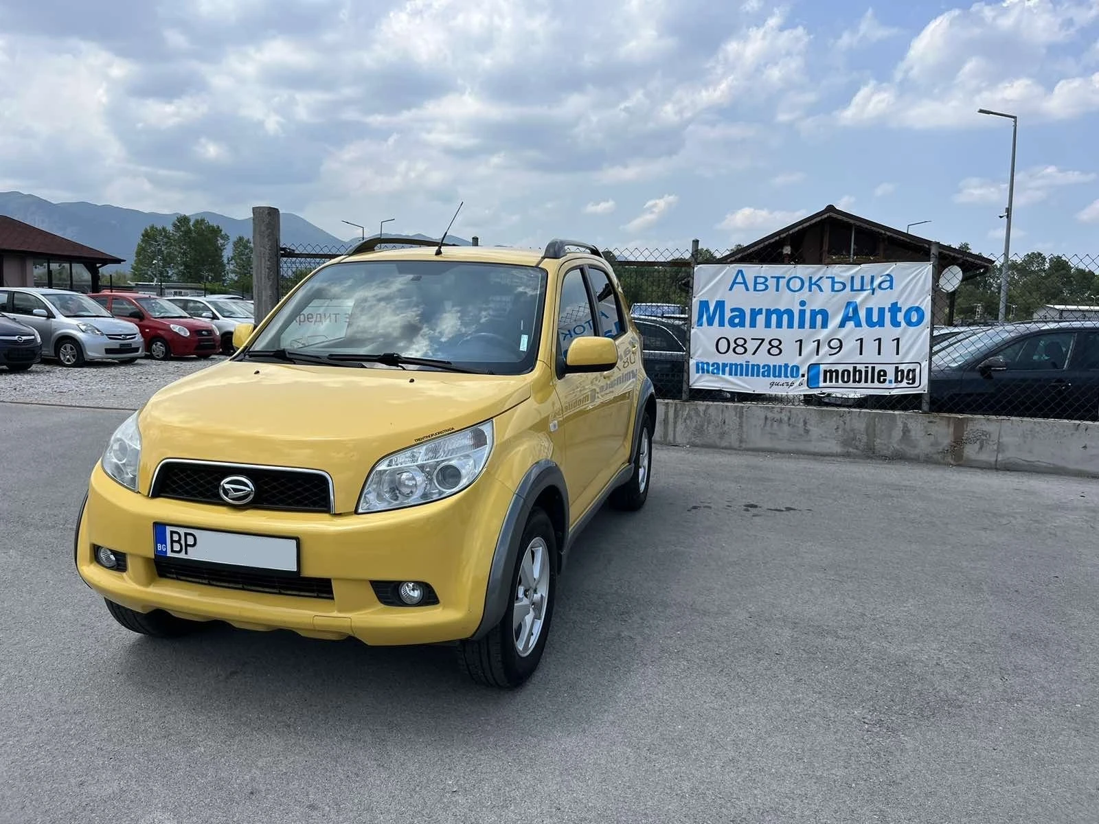 Daihatsu Terios 1.5I 105кс 4Х4 КЛИМАИК РЕГИСТРИРАН ОБСЛУЖЕН - [1] 