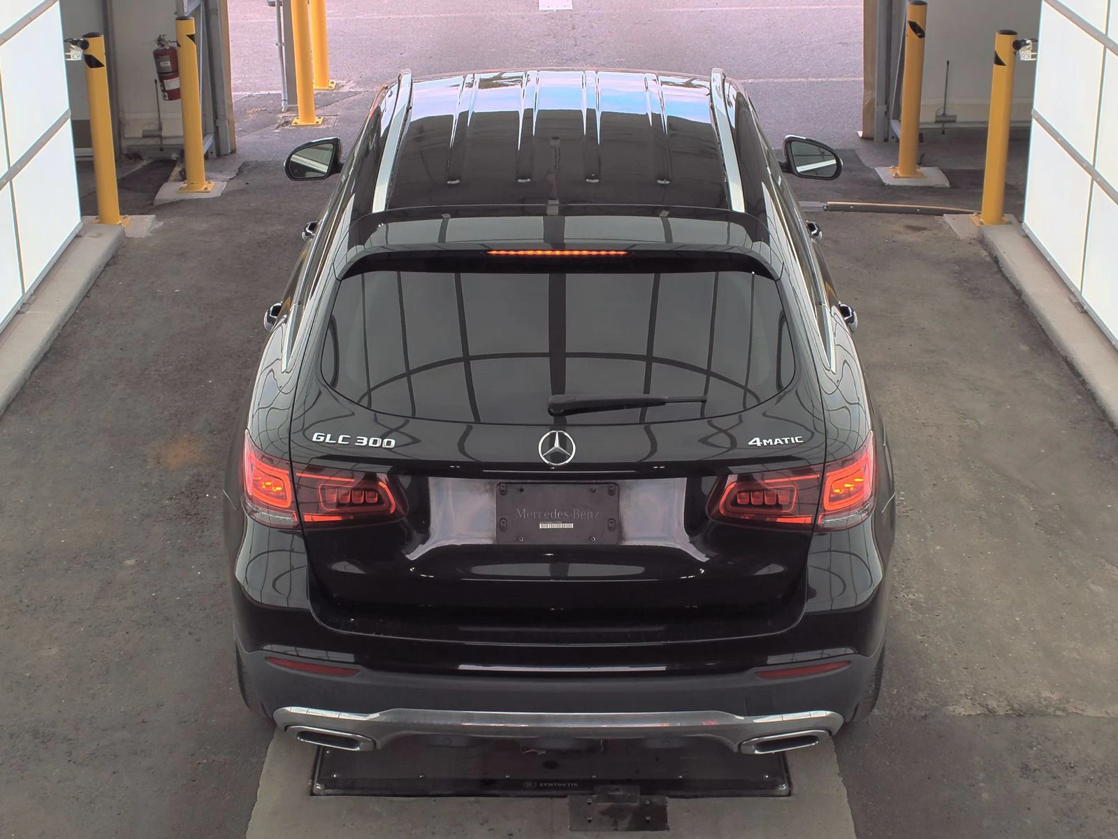 Mercedes-Benz GLC 300 4MATIC/LANE ASSIST/KEYLESS/ПОДГРЕВ/КАМЕРА  - изображение 6