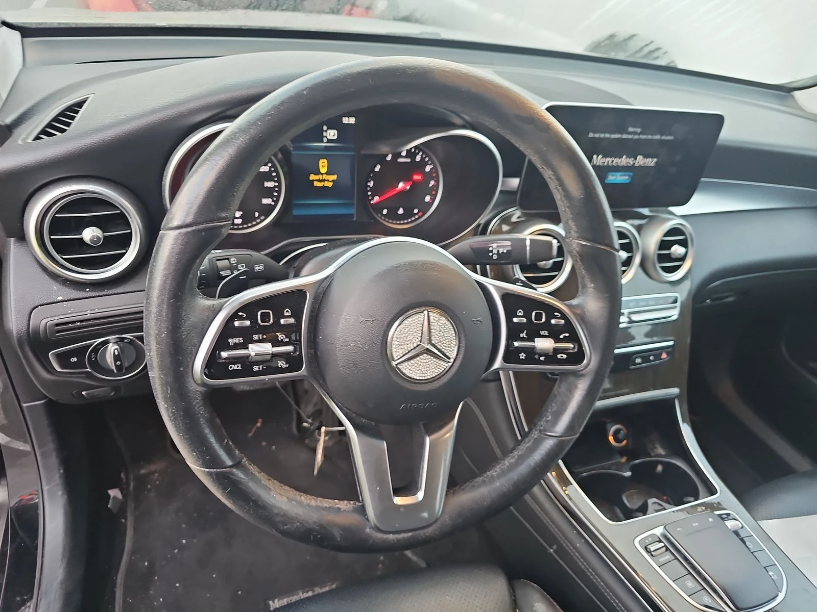 Mercedes-Benz GLC 300 4MATIC/LANE ASSIST/KEYLESS/ПОДГРЕВ/КАМЕРА  - изображение 10