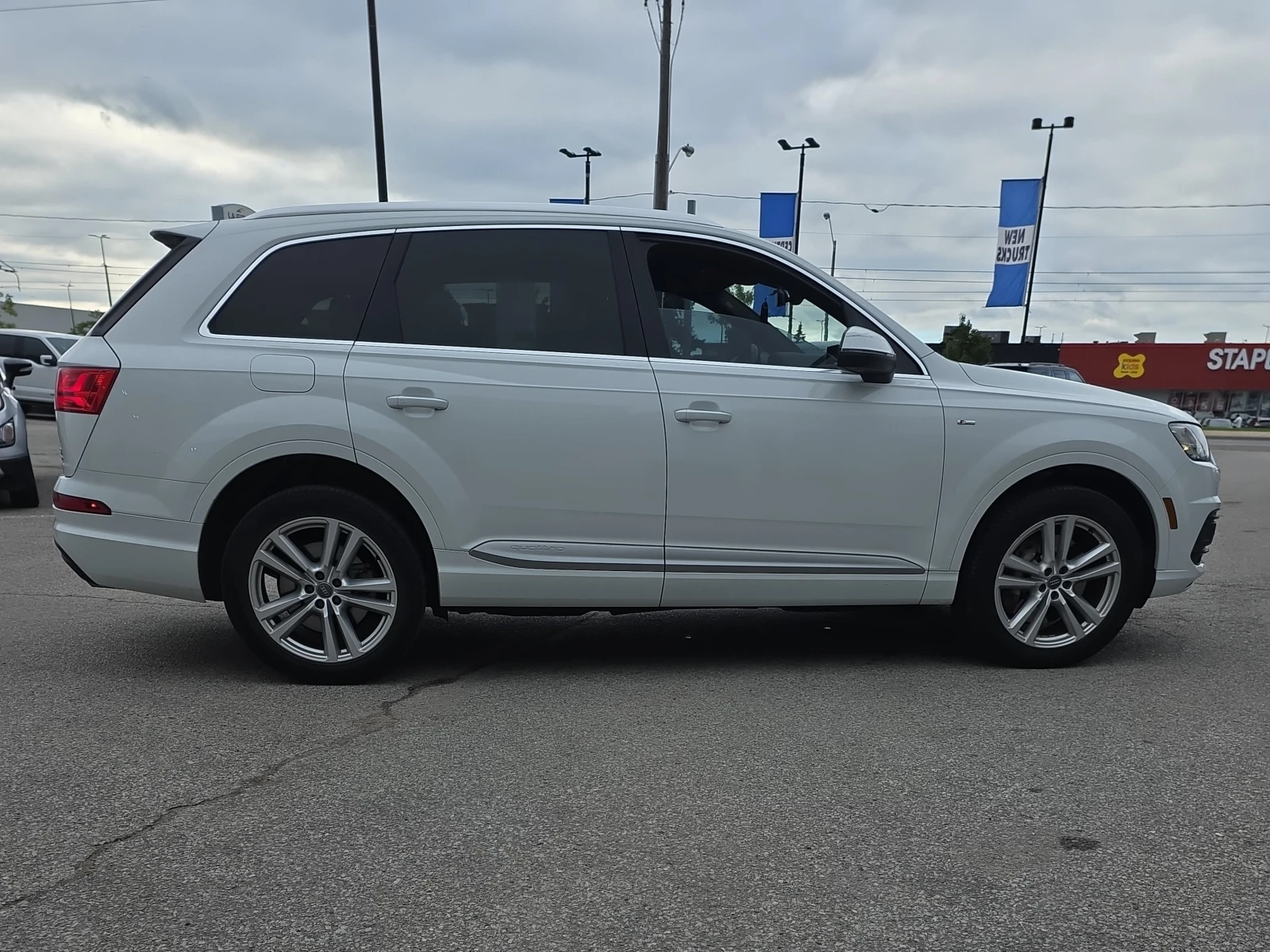 Audi Q7 TECHNIK* CARFAX*  - изображение 5