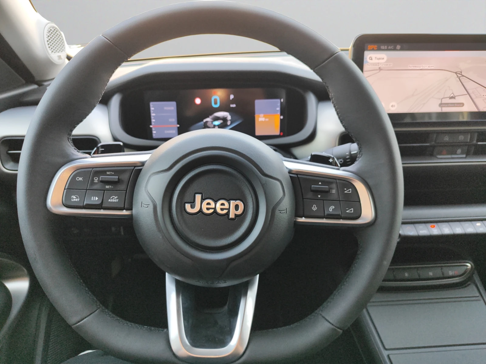 Jeep Avenger ALTITUDE 1.2 e-Hybrid 48V Petrol 110 hp 6-DCT | Mobile.bg   10