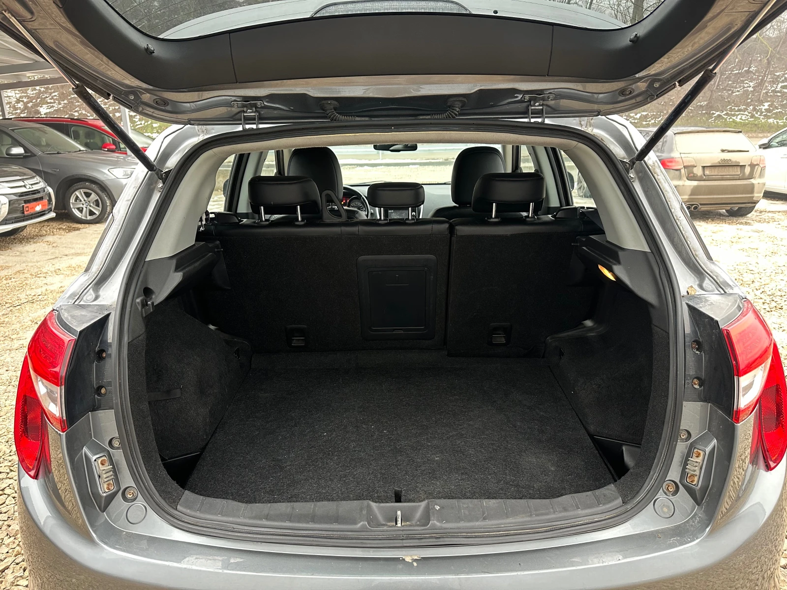 Citroen C4 AIRCROSS 1.6D 115кс4х4 НАВИ КАМЕРА КОЖА ПОДГРЕВ - изображение 9